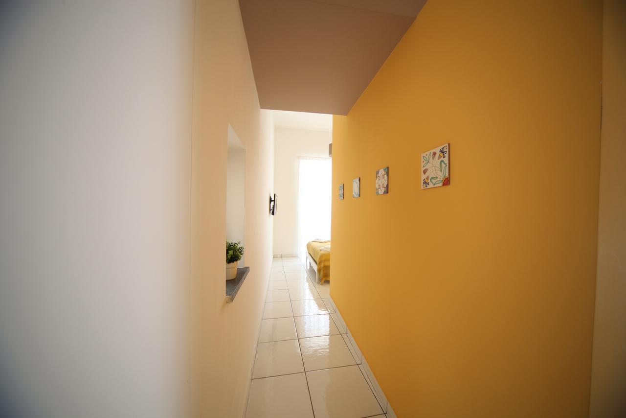 Appartement Le Mulieres à Salernes Extérieur photo
